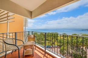 'Vistas al Mar' Harbourfront Sea Views with Pool, Darwin